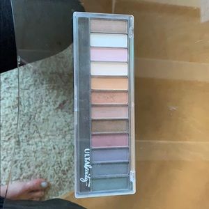 Ulta Beauty eyeshadow palette